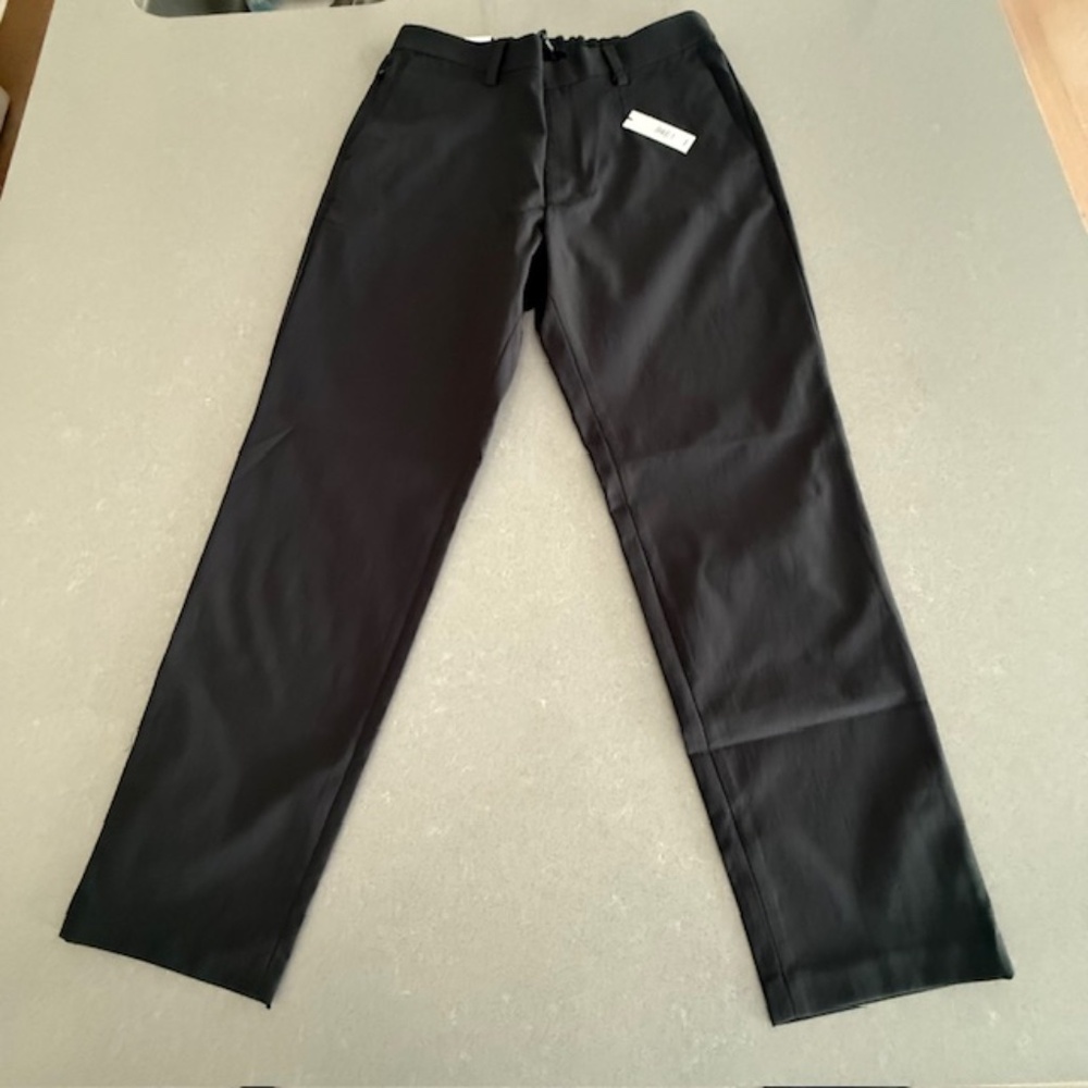 NWT Men Black Banana Republic BR Athletic Performance Polyester Pants 34x30 NEW
